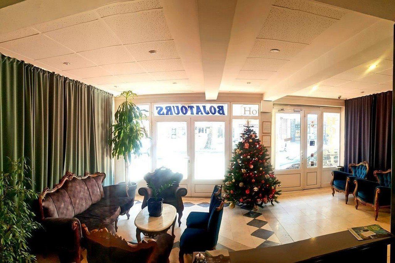 פודגוריצה Hotel Bojatours מראה חיצוני תמונה