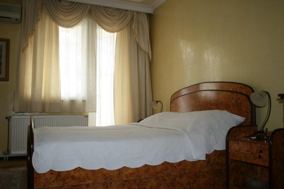 פודגוריצה Hotel Bojatours מראה חיצוני תמונה
