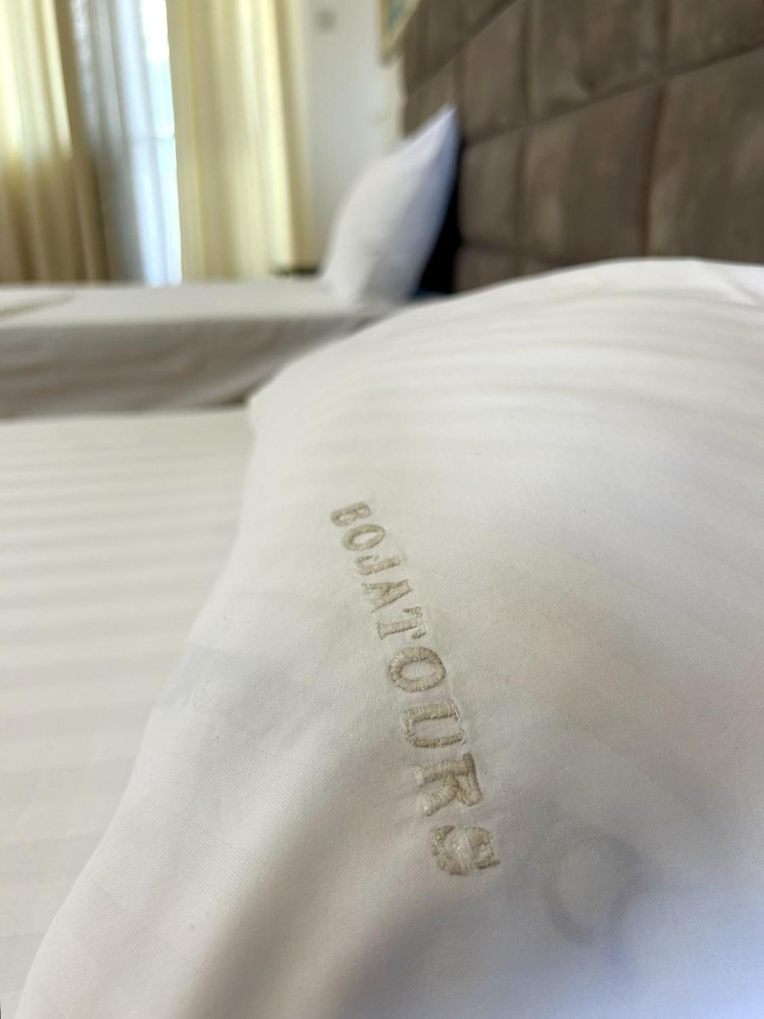 פודגוריצה Hotel Bojatours מראה חיצוני תמונה